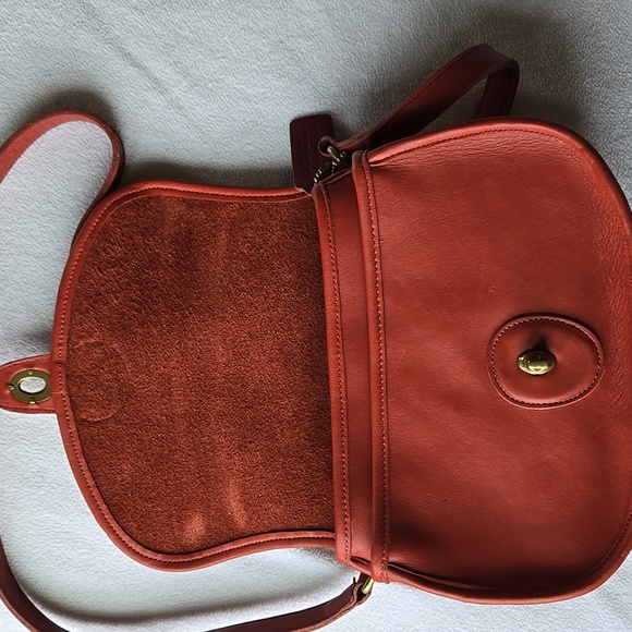 Vintage COACH 9954 Prairie Bag RARE Red - Picture 8 of 13